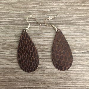 Brown leather earrings